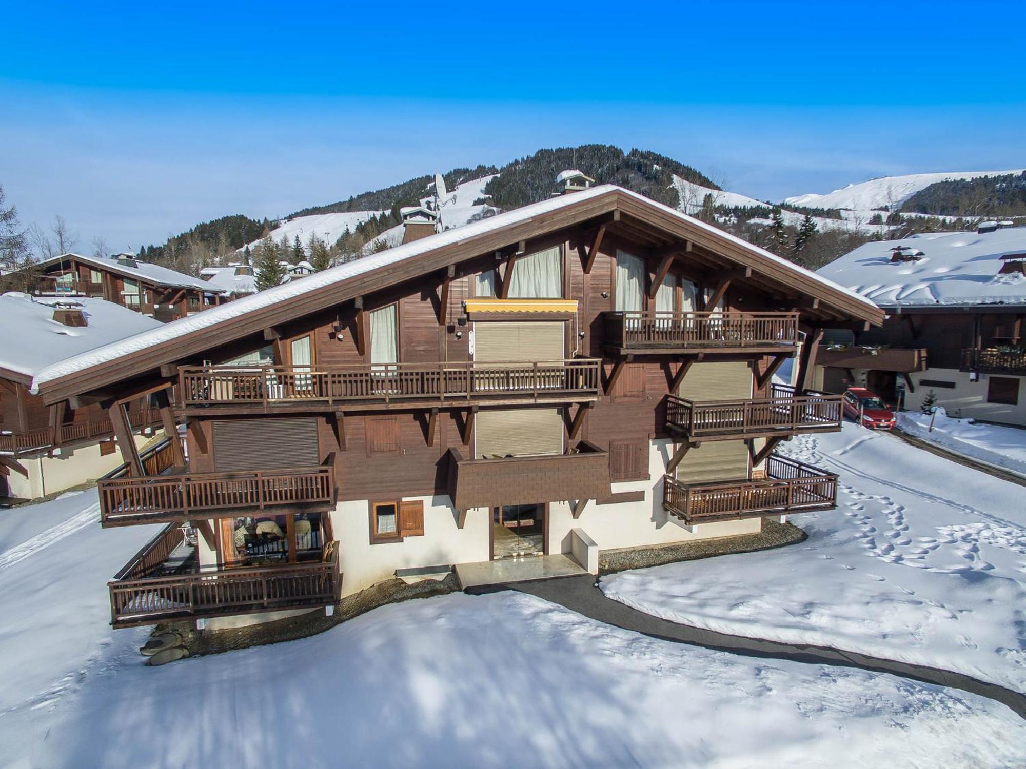 Studio 4 Pers - Balcon - Proximite Pistes Et Golf - Tv - Garage - Animaux Ok - Tennis En Ete - Fr-1-453-82 梅杰夫 外观 照片